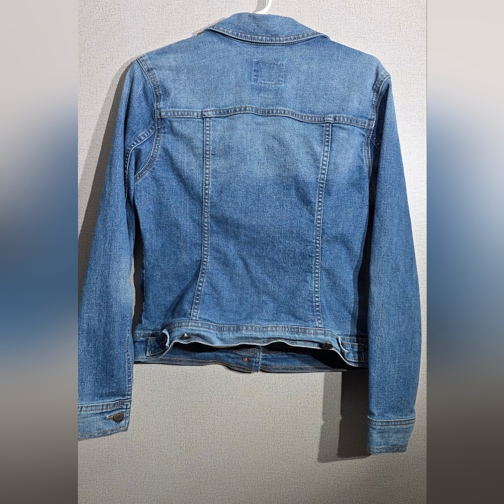 Old Navy Light Blue Denim Jacket - Picture 3 of 5